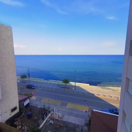 Flirty Flamingo Seaview Seafront Apartment ラルナカ エクステリア 写真
